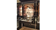 Ibis Jewellery Shop